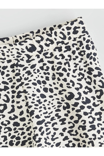 LC Waikiki Elastic Waist Leopard Patterned Girl's Short Leggings