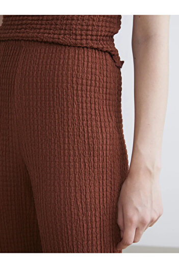 LC Waikiki Elastic Waist Textured Women's Trousers