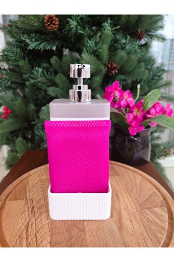 Madame Coco Marais Lautre Liquid Soap Dispenser - Soft Ivory 570 ml