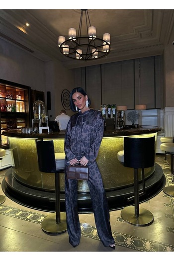 manana fashion Brown Satin Leopard Print Shirt Pants Two Piece Set