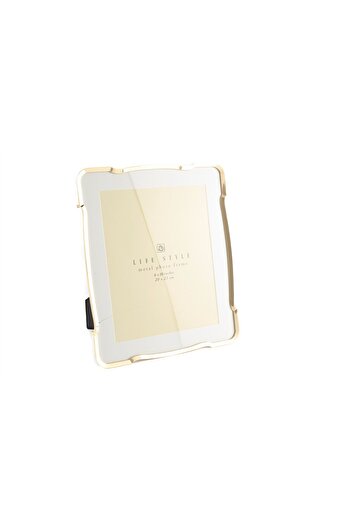 Mikasa Moor Gold Metal Frame 20X25Cm