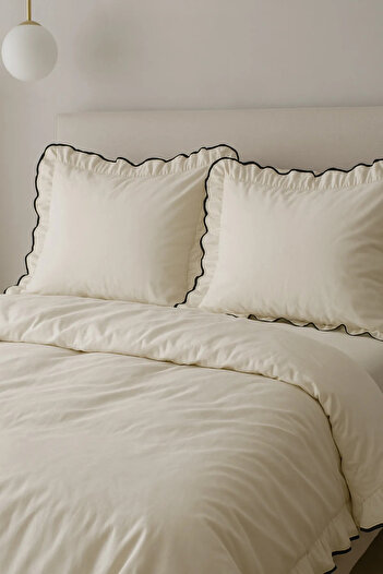 Ricco Lifes Ruffled Trim Overlocked Ecru Cotton Double Duvet Cover Set