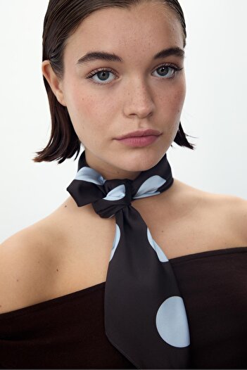 Stradivarius Large polka dot scarf