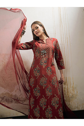 Sassafras By Styli Maroon Floral Straight Kurta with Pencil Pants and Dupatta Set