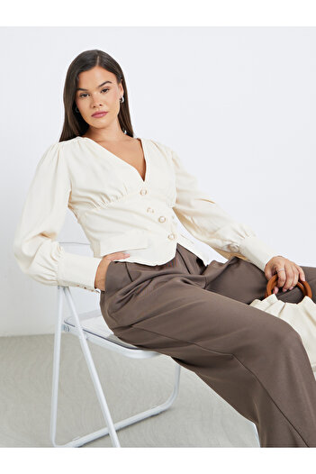 Styli V-Neck Buttoned Balloon Sleeve Tops