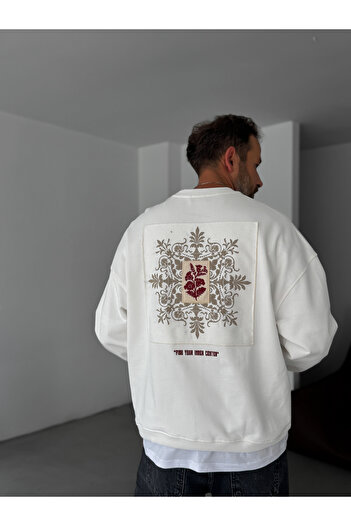 BYBASICMAN White Back Motif Oversize Sweatshirt Jj-107