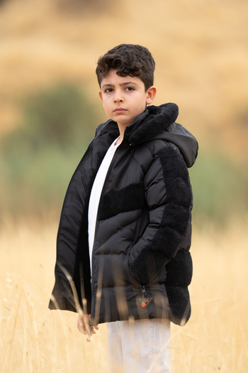 FREE ARSLAN COLLECTİON Boy's Inflatable Water Repellent Black Children's Coat with Plush Fur Inside and Detachable Hood