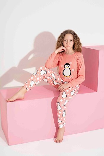 Tarık Kadın Penguen Desenli Termal Kumaş Pijama Takımı Anne Kız Kombin Tek Tek Sepete Eklenmelidir.