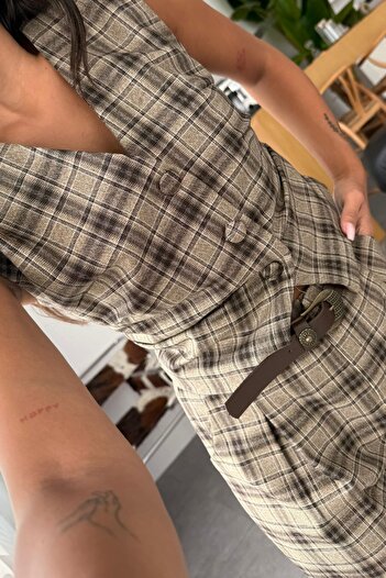 Le Savu Shilsee Plaid Pattern Side Ruched Buttoned Vest