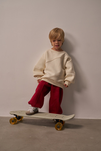 Oh La La Koala For Little Ones طقم رياضي بتفاصيل خياطة باللون العنابي