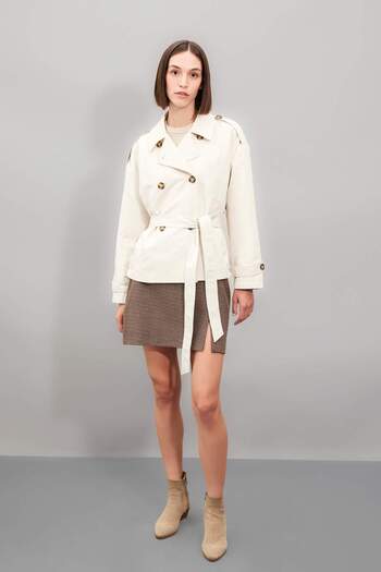 DeFacto Regular Fit Belted Short Trench Coat B9705AX24SP