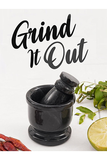 Radicaln Mini Black Marble Mortar & Pestle Set – Natural Stone Spice Grinder 6.35 cm