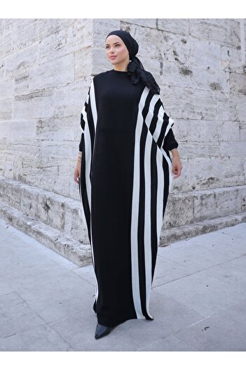 SAHRA BUTİK Μαύρο ριγέ πλεκτό φόρεμα νυχτερίδας - Sahra Boutique