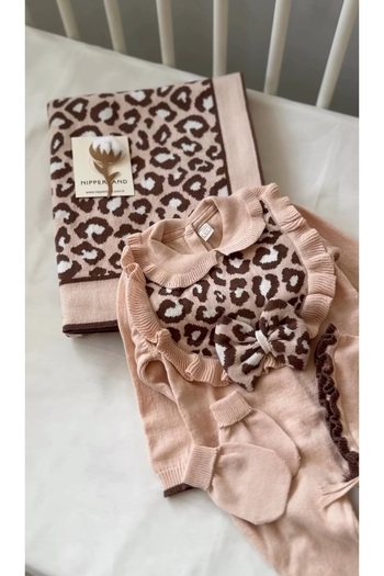 Nipperland 100% Organic Cotton Elegant Leopard Patterned Ruffle 5-Piece Set Hospital Release 0-3 Months Newborn
