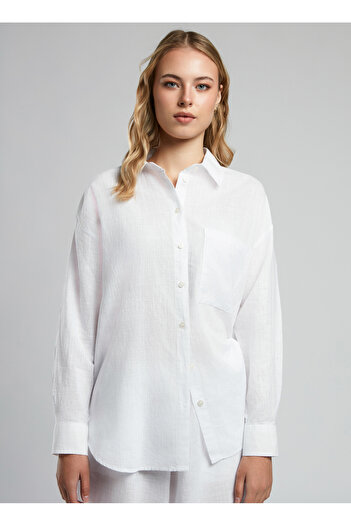 Lee Cooper Comfortable Classic Collar Plain White Women's Shirt 252 Lcf 241002 Nataly White