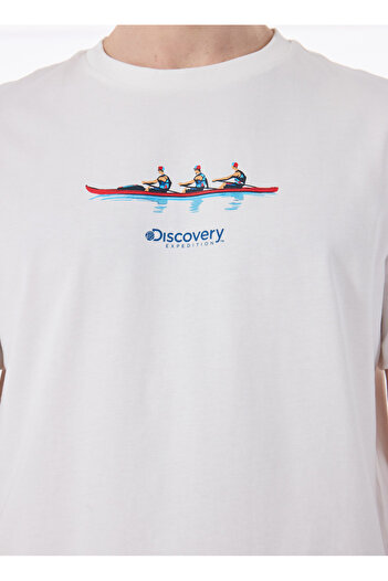 Discovery Expedition D5SM-TST3793 Beyaz Bisiklet Yaka Relaxed Baskılı Erkek T-Shirt