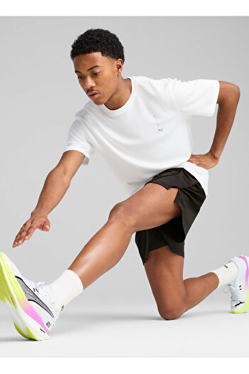 Puma Γραφικά Running Illustratio Ανδρικό λευκό μπλουζάκι με στρογγυλή λαιμόκοψη