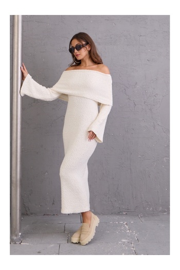 Elif Özbey Butik Ecru Madonna Collar Textured Knitwear Dress