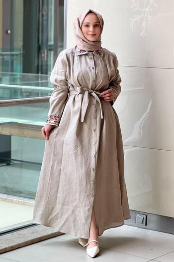 Ghisa Linen Dress with Sequin Beading on Collar and Sleeve Tips