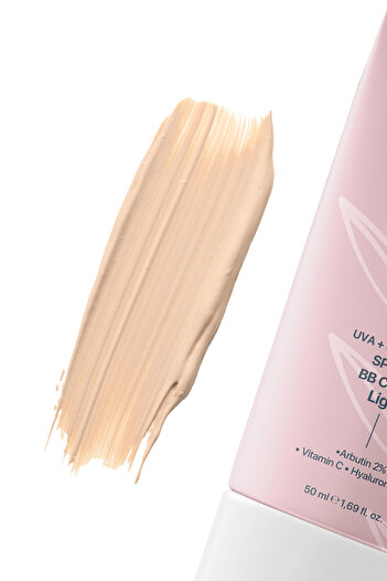 Skin Sensual BB Krem Light| 50 Spf Uva/Uvb Pa++++ | Leke Oluşumunu Önlemeye Yardımcı, Aydınlık ve Canlılık