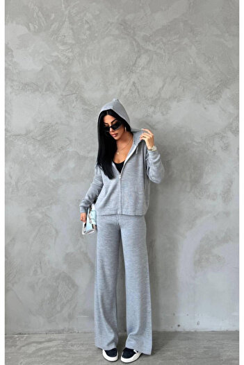 Bliss Women's Gray Winter Top and Bottom Set Zippered Tracksuit Set