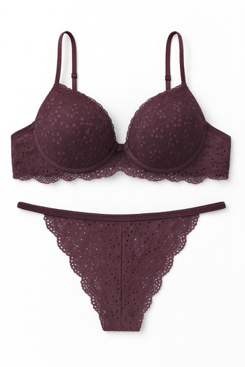DOSESA Purple Lace Padded Underwire Bra Set – Stylish & Supportive