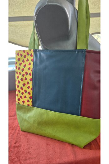 Makyajistanbul Hg El Bag Faux Leather and Patterned Black
