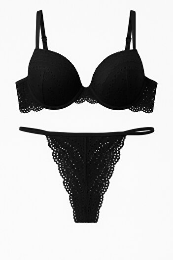 DOSESA Black Lace Padded Underwire Bra Set – Stylish & Supportive