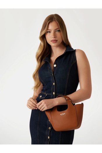 Guess Calista Women's Brown Handbag Hwbg7334750-Car