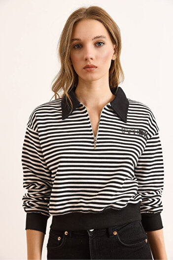 Olalook Women's Black Polo Neck Zippered Striped Unlined Crop Sweatshirt Swt-19000746