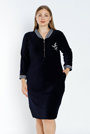 İntensive Plus Size Navy Blue Zippered Stone Detailed Cotton Velvet Three Quarter Sleeve Dress with Pockets