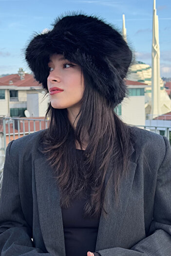 Mavelle Women's Black Winter Bucket Hat |   Faux Fur Fashion Hat |   Russian Style Kalpak