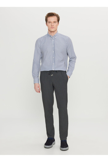 ALTINYILDIZ CLASSICS Tie-Waist Regular Leg Jogger Anthracite Men's Trousers Ace001261525_Atr