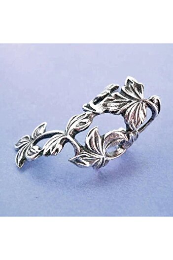 Pursehuit Silver ear cuff earrings with leaves, Thordis C19