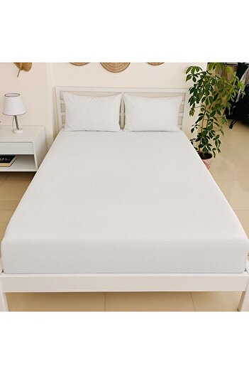 serenat home Complete Waterproof Mattress Protector with Elastic All Around