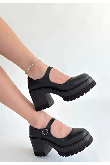 meSga butik Dlor Black Leather Wedge Heel Shoes
