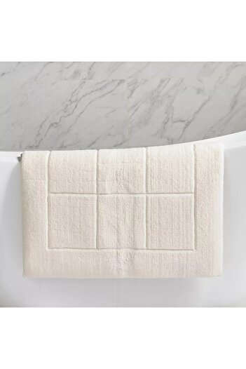 Generic Sculpted Bathmat - 70x120 cm