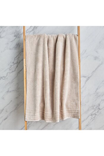 Generic Egyptian 600 GSM Cotton Bath Towel - 70x140 cm
