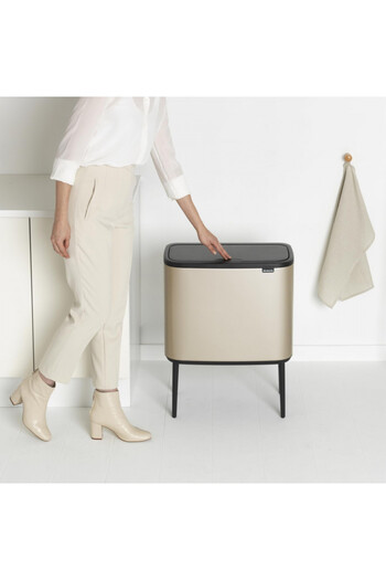 Brabantia Bo Touch 1003216 waste bin, 3x11 l, Smooth & silent opening, Large opening, Gold metallic