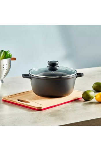 Generic Spark Aluminium Dutch Oven with Lid - 4.5 L