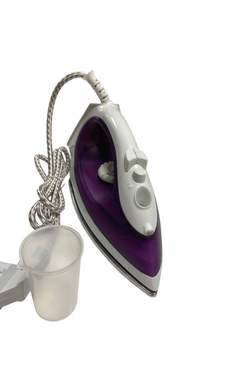 VICTRONIC Steam iron – Compact and powerful design