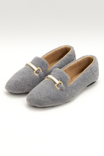 Beyond Women's Gray Plush Home Slippers Byndvt01