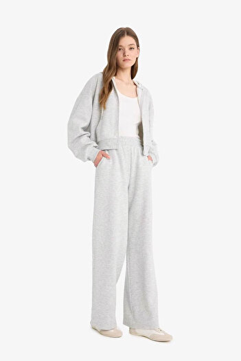 DeFacto Coool Wide Leg Wide Leg Sweatpants Elastic Waist Lace-Up Pocket Basic Plain B3345Ax24Wn