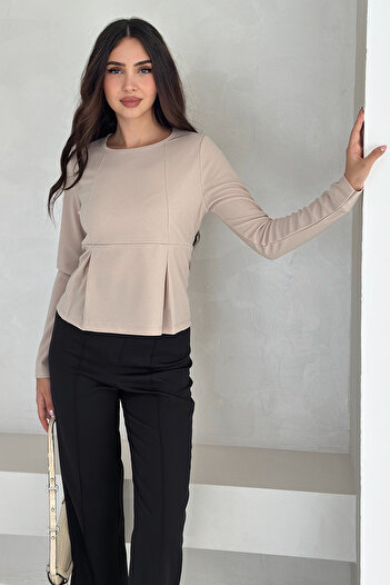 Noa Noa Kadın Volanlı Dikiş Detaylı Premium Bluz – Vücut Şekillendirici & Modern Kesim