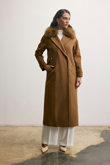KENT Classic Long Brown Coat with Fur Collar