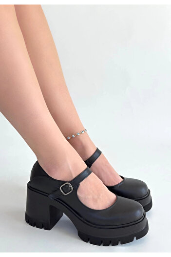 By Mop Dlor Black Leather Wedge Heel Shoes