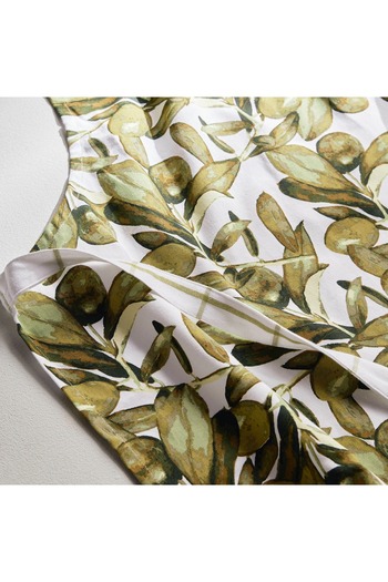 Generic Olivia Apron - 124 cm