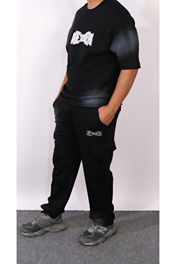 Red Planet Men’s Two-Tone Set with Washed Pants