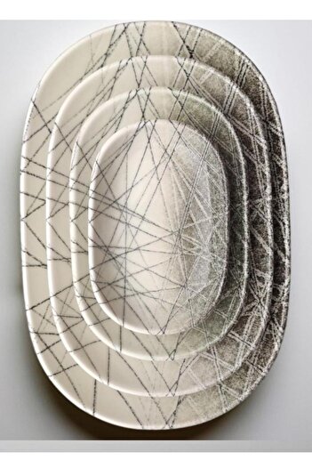 İkram Dünyası Id Fine Caos Series Oval 4-Piece Boat Plate Set