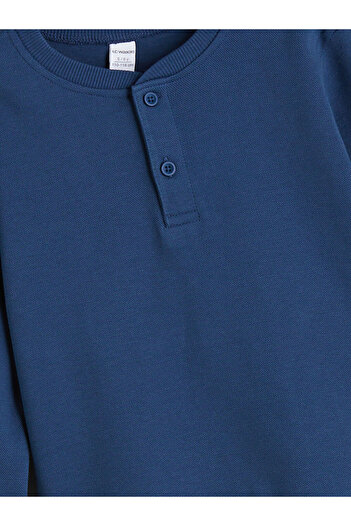 LC Waikiki Boy's Basic Sweatshirt